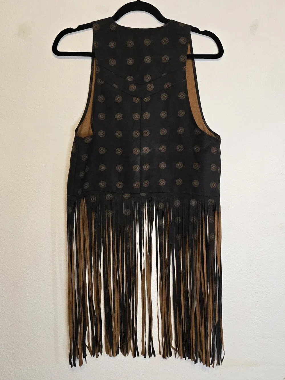 Shyanne Western Faux Suede Fringe Vest - Size Small - Picture 3 of 6